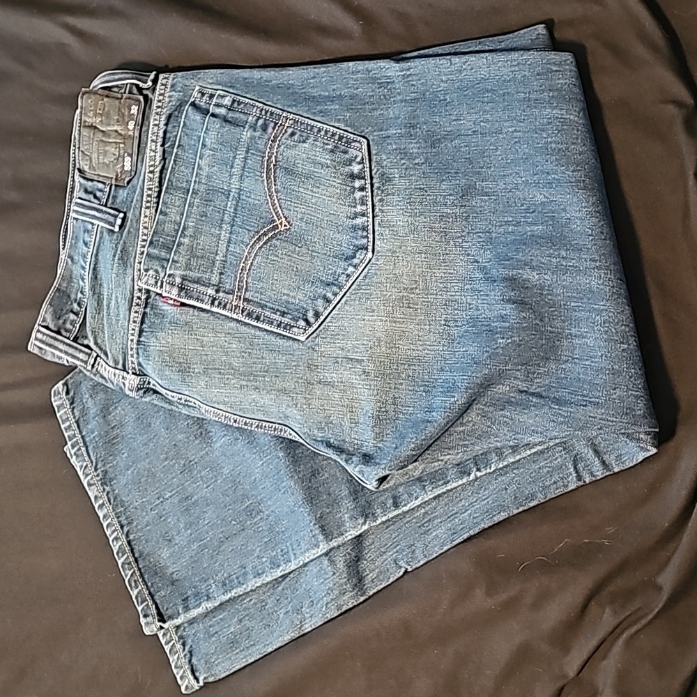 Levi 569 jeans